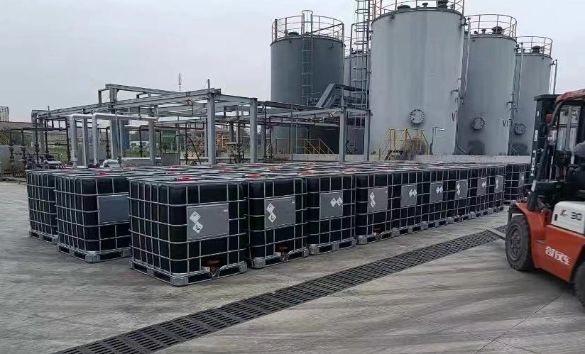 Cấu trúc phân tử chi tiết của methyl methacrylate