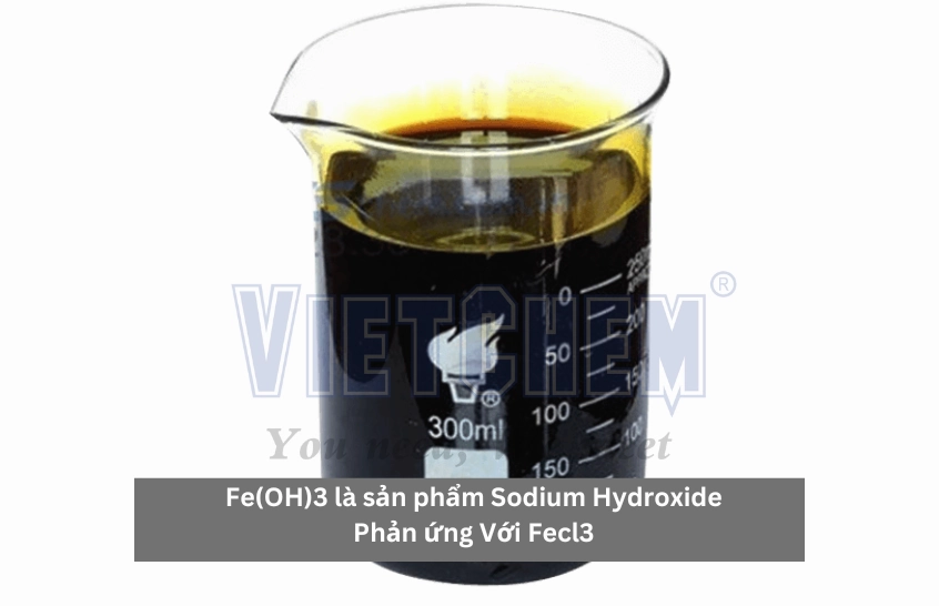 Phản ứng của sodium hydroxide với FeCl3