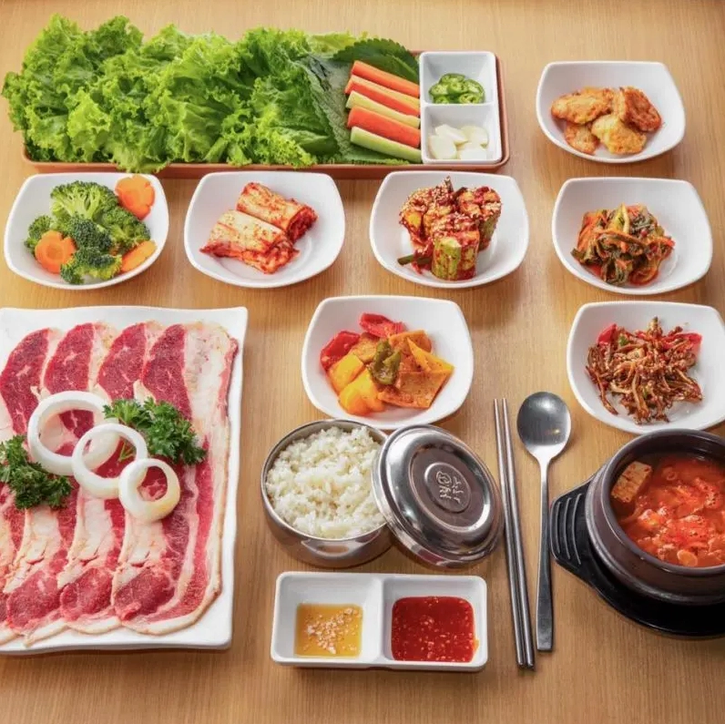 Các loại tam giác khác nhau: nhọn, tù, vuông
