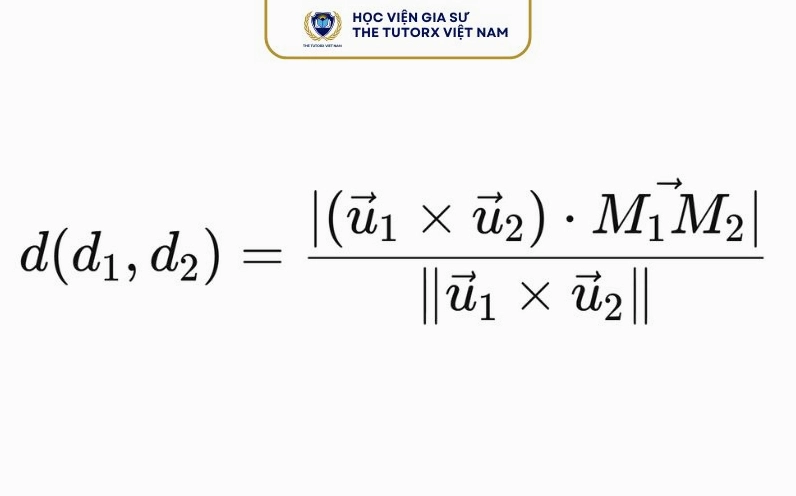 Công thức tính khoảng cách giữa hai đường thẳng chéo nhau