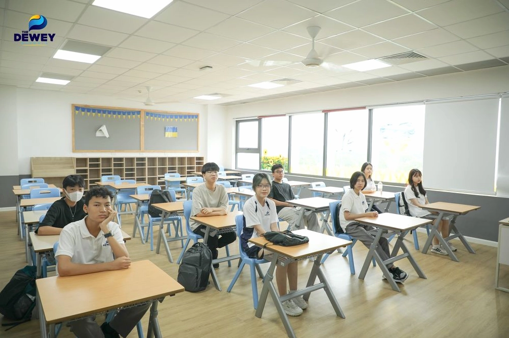 Học sinh tìm hiểu bài tập về cấp số cộng